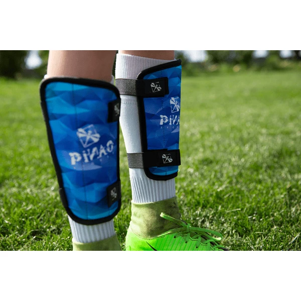 PiNAO Sports Fußball-Schienbeinschoner 2 PiNAO Sports Fußball-Schienbeinschoner – Bild 2