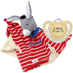 Schnullireich Geschenkset Käthe Kruse Schmusetuch Mit Namen Esel + NUK Namensschnuller (0-6 Mon) Rot